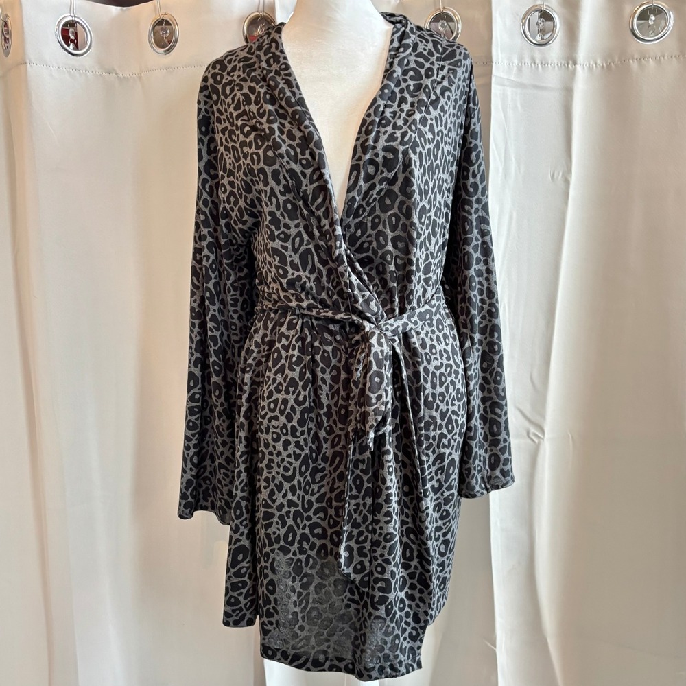 Jones NY Womens Robe Small Leopard Print Belted Kimono Gray Loungewear 20030